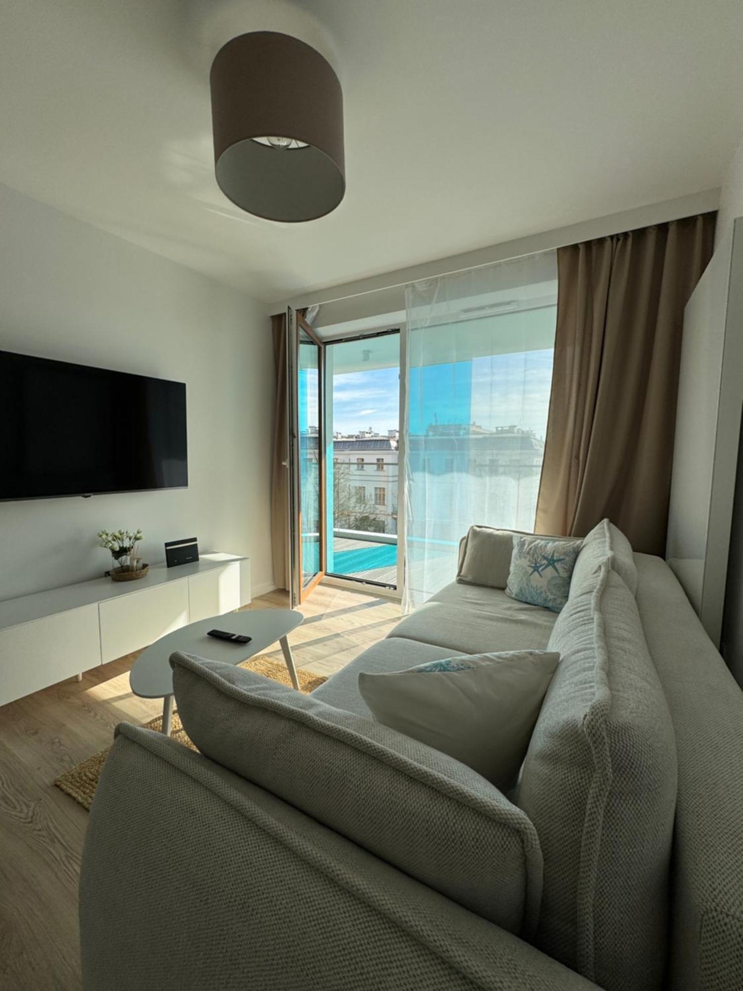 4Summer Kolobrzeg Apartamenty White Blue Sauna & Fitness & Parking 100 Metrow Do Pieknej Szerokiej Piaszczystej Plazy, Wspanialy Widok Z Duzego Tarasu! 100 Meter Zu Einem Schoenen Breiten Sandstrand, Herrliche Aussicht Von Einer Grossen Terrasse! Εξωτερικό φωτογραφία
