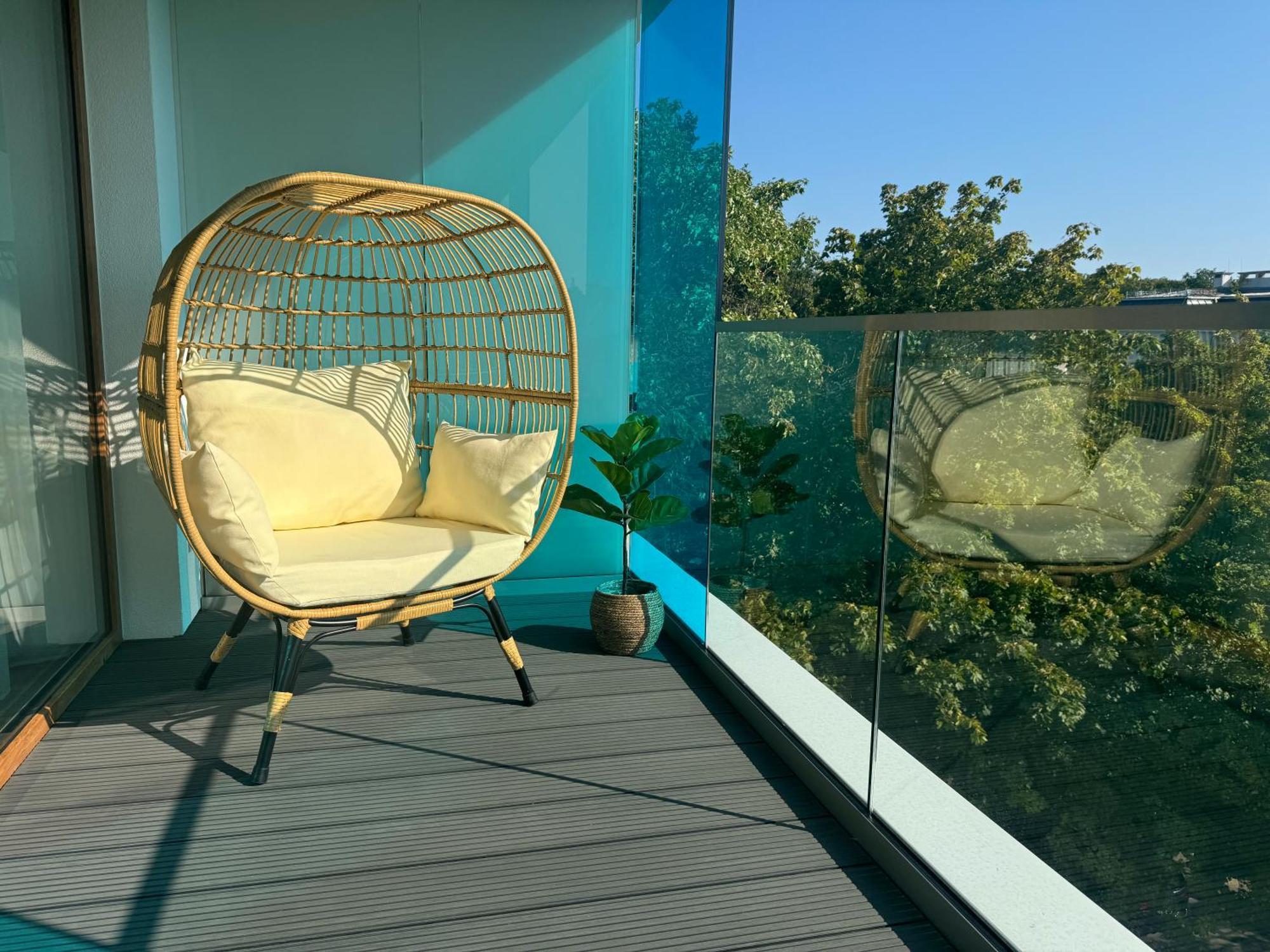 4Summer Kolobrzeg Apartamenty White Blue Sauna & Fitness & Parking 100 Metrow Do Pieknej Szerokiej Piaszczystej Plazy, Wspanialy Widok Z Duzego Tarasu! 100 Meter Zu Einem Schoenen Breiten Sandstrand, Herrliche Aussicht Von Einer Grossen Terrasse! Εξωτερικό φωτογραφία